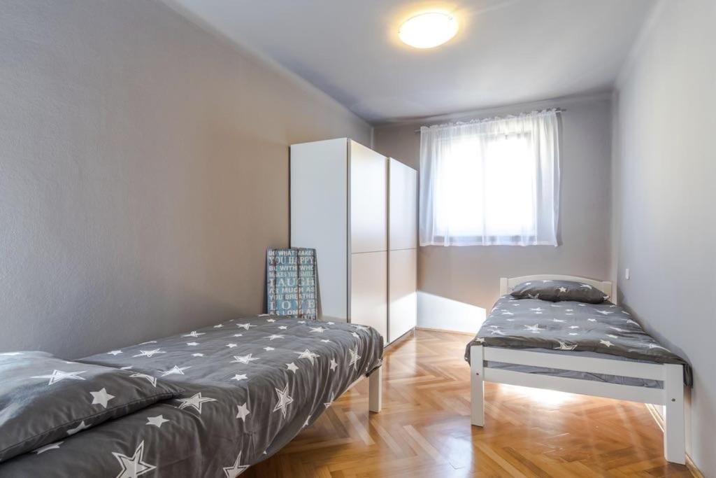 Klarina Beach Apartment Split Buitenkant foto